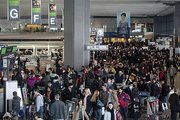 Nichts wie weg: Japaner fliehen vor dem radioaktiven Wind. Die Katastrophe in Fukushima hat geschafft, was deutsche Politik in vielen Jahren verweigert hat: den schnellen Ausstieg aus der Kernenergie. Zeit für eine neue Energiepolitik. Aber auch die wird nicht nur Freunde finden.