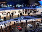Die Kleinen polieren das Image, die Großen füllen die Kasse - Mercedes präsentiert sich auf der IAA dreistöckig.